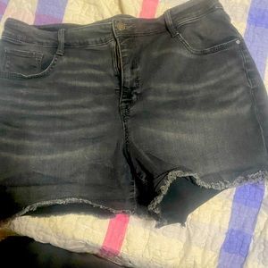 Nine West womens black jean shorts distressed